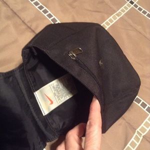 NIKE sling bag, black